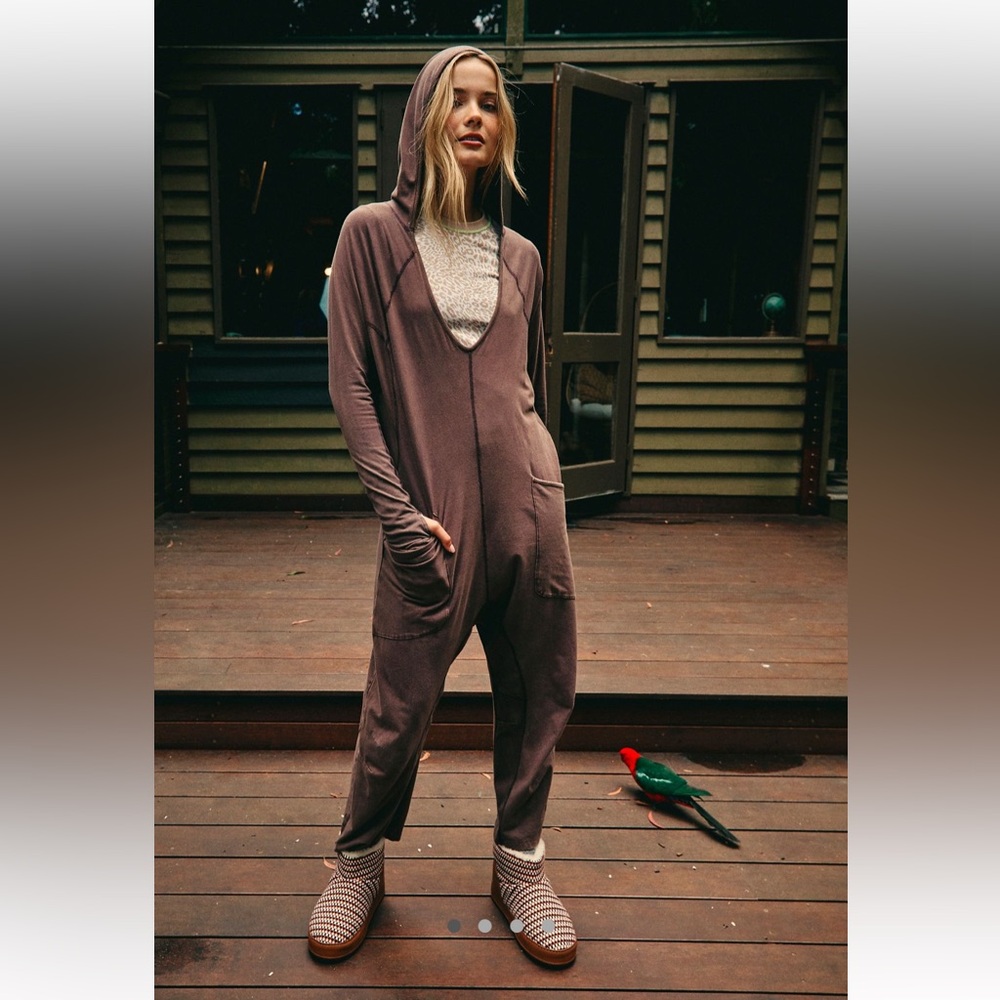 Free People NWT Hot Shot Long Sleeve Onesie Size XS, S, M & L in Dark Espresso - Picture 2 of 12
